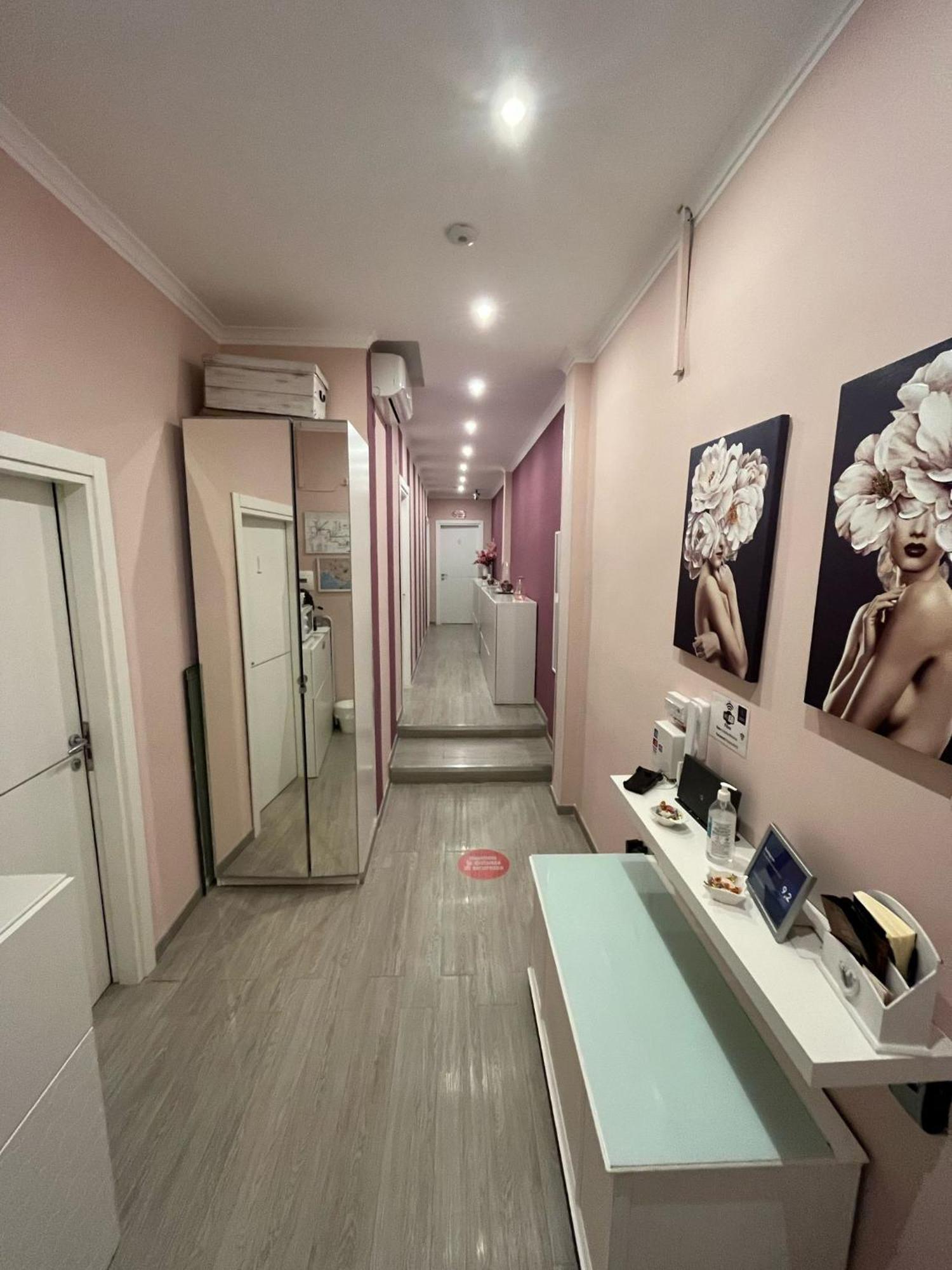 F.Rooms Napoli Exterior photo